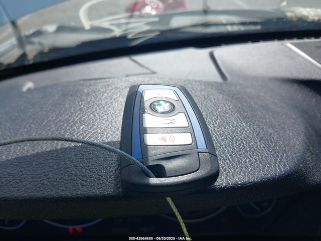 WBA8E5C51GK388330 BMW 2016
