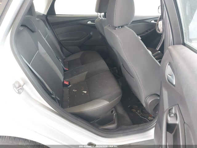 1FADP3K27EL454674 Ford 2014