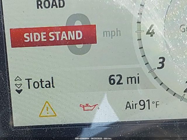 2024 DUCATI PANIGALE ZDMHAU8T4SB001332 Photo 6