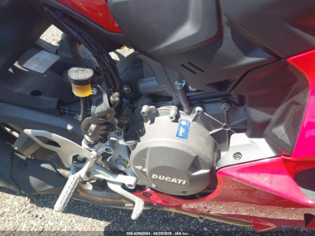 2024 DUCATI PANIGALE ZDMHAU8T4SB001332 Photo 7