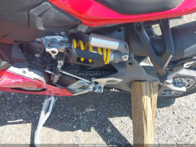 2024 DUCATI PANIGALE ZDMHAU8T4SB001332 Photo 8