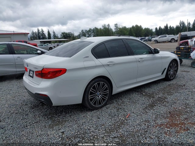 WBAJA9C57KB389401 BMW 530e