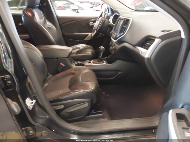 1C4PJLLBXJD512739 Jeep 2018