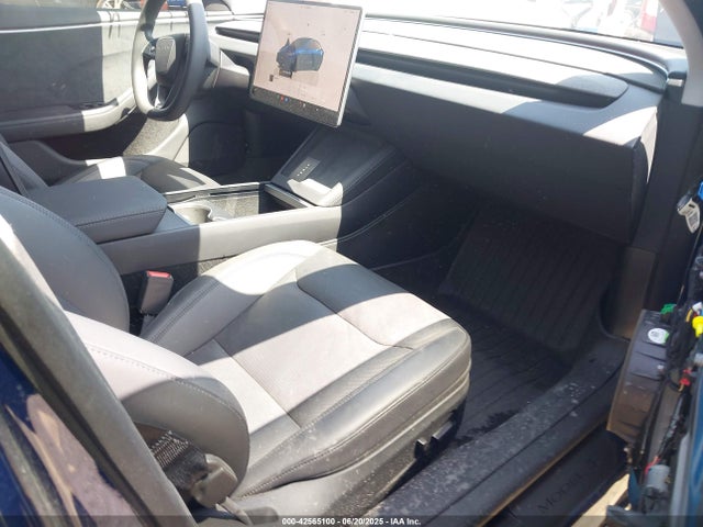 2024 TESLA MODEL 3 5YJ3E1EBXRF738675 Photo 4