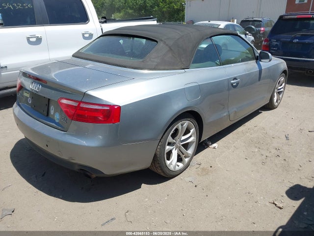 2010 AUDI A5 WAUCFAFH7AN018446 Photo 3
