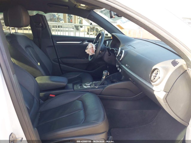 2020 AUDI A3 WAUAUGFF6LA030676 Photo 4