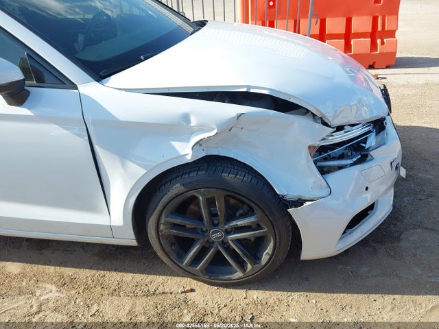 2020 AUDI A3 WAUAUGFF6LA030676 Photo 5