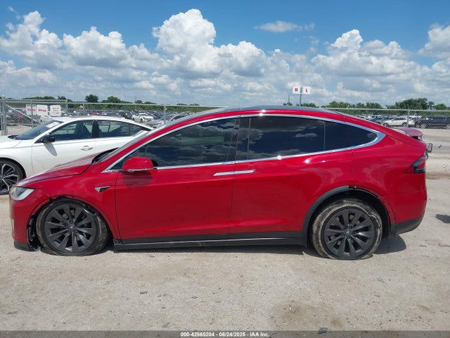Tesla MODEL X 2018 5YJXCBE29JF123231 Image 14