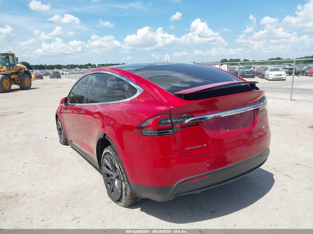 2018 TESLA MODEL X 5YJXCBE29JF123231 Photo 2