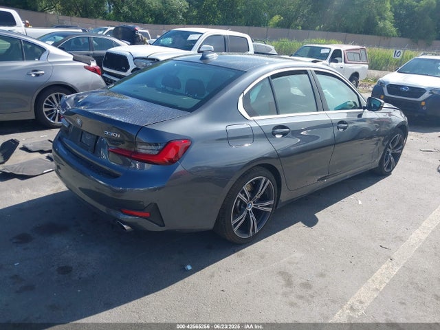 2021 BMW 330I 3MW5R7J03M8B52110 Photo 3