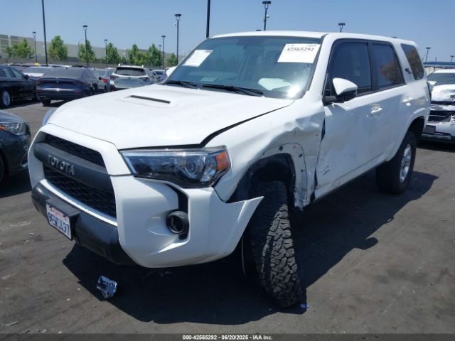 2019 TOYOTA 4RUNNER JTEBU5JR1K5725714 Photo 1