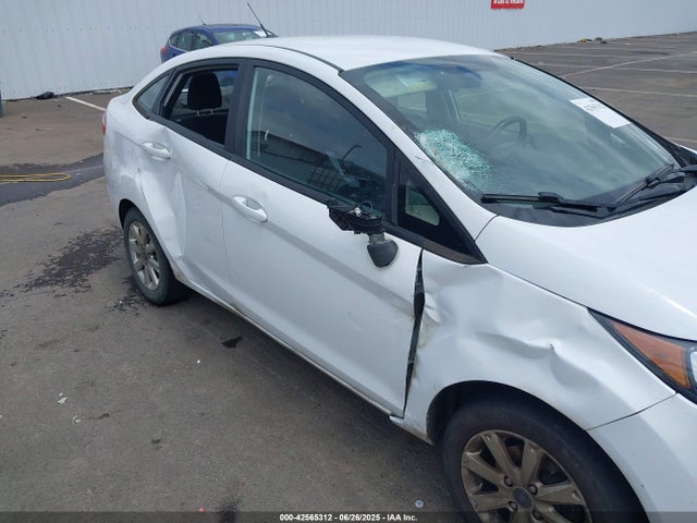 3FADP4BJ1GM207312 Ford 1.6l ti-vct premium fuel