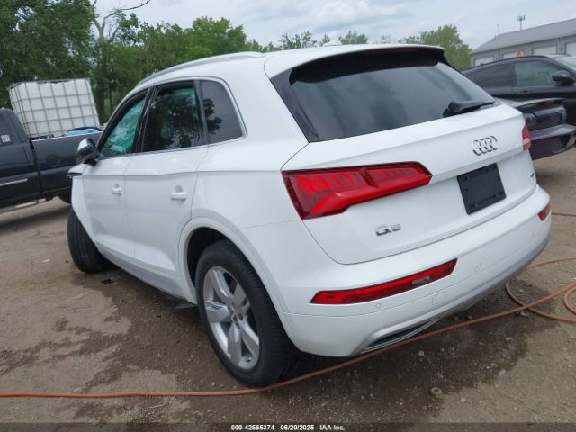 2019 AUDI Q5 WA1BNAFY0K2023616 Photo 2
