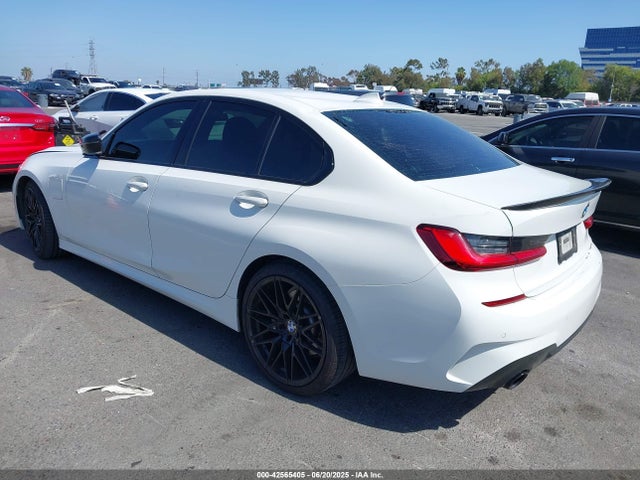 3MW5P7J05M8C02723 BMW 330e