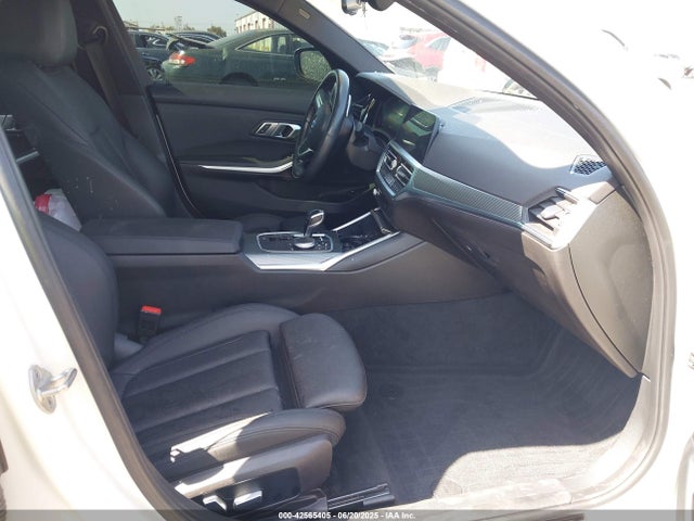 3MW5P7J05M8C02723 BMW 330e