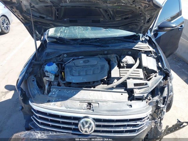 Volkswagen 2.0 tsi 2018 1VWBA7A3XJC026948 Image 10