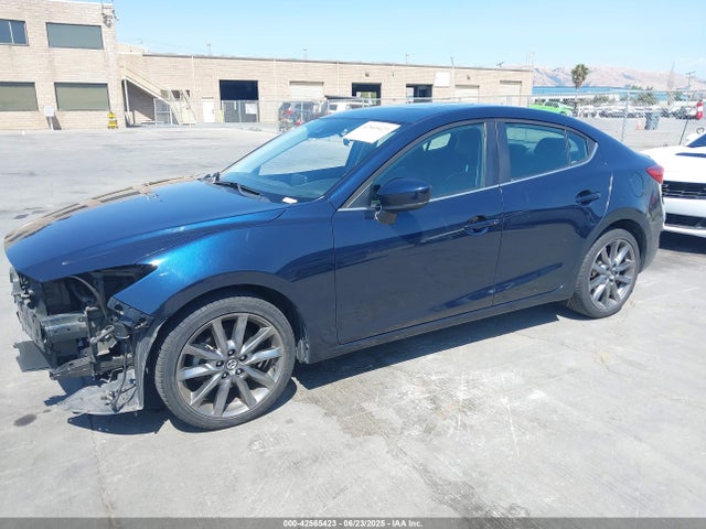 3MZBN1V36JM173343 Mazda py
