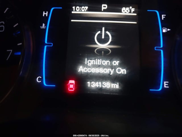 1C3CCCAB0FN710893 Chrysler 2015