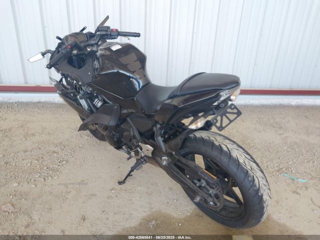 2017 KAWASAKI EX650 JKAEXEK15HDA04230 Photo 2