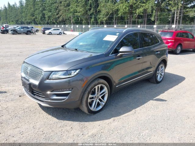 2019 LINCOLN MKC 5LMTJ3DH8KUL13426 Photo 1