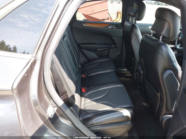 2019 LINCOLN MKC 5LMTJ3DH8KUL13426 Photo 7
