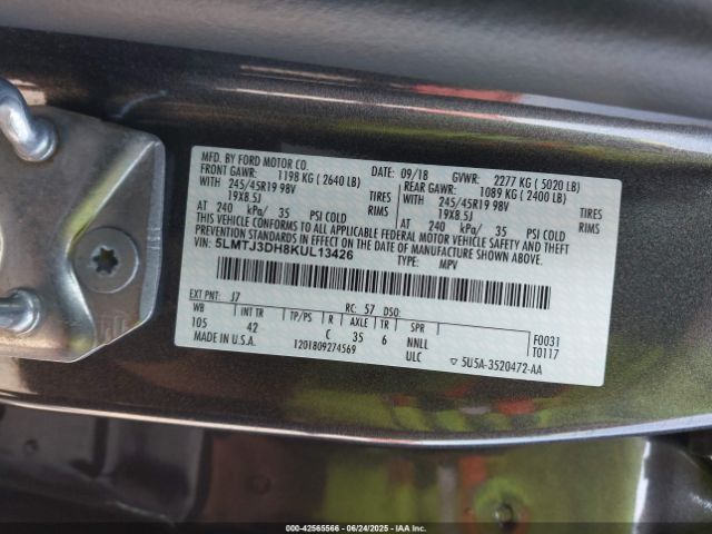 2019 LINCOLN MKC 5LMTJ3DH8KUL13426 Photo 8