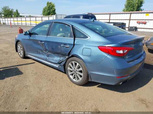 Hyundai 2017 2017 5NPE34AF0HH455386 Image 3