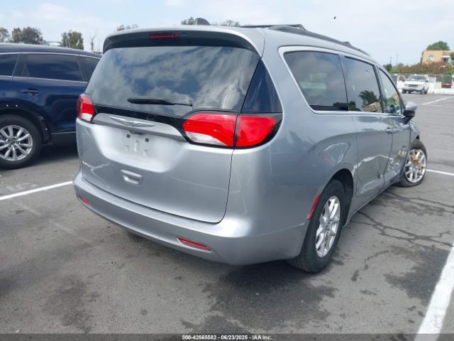 2021 CHRYSLER VOYAGER 2C4RC1DG9MR537618 Photo 3