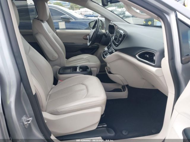 2021 CHRYSLER VOYAGER 2C4RC1DG9MR537618 Photo 4