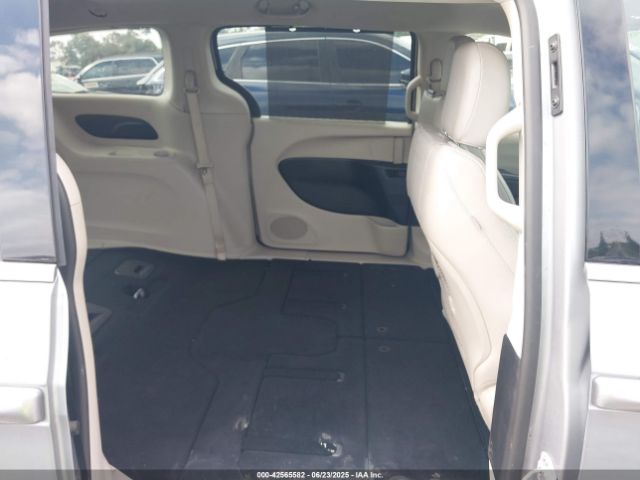 2021 CHRYSLER VOYAGER 2C4RC1DG9MR537618 Photo 7
