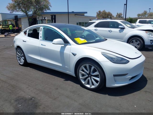 2018 TESLA MODEL 3 5YJ3E1EAXJF164834