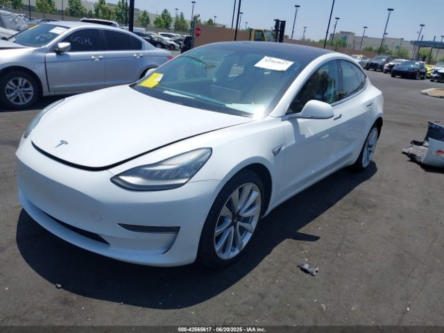 2018 TESLA MODEL 3 5YJ3E1EAXJF164834 Photo 1