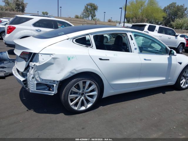 2018 TESLA MODEL 3 5YJ3E1EAXJF164834 Photo 5