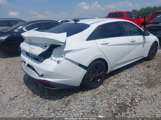 2022 HYUNDAI ELANTRA 5NPLM4AG9NH066707 Photo 3