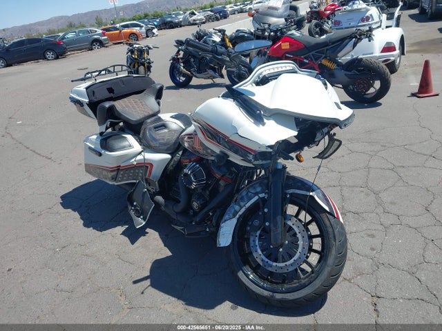 2018 HARLEY-DAVIDSON FLTRXSE 1HD1TCL13JB955431