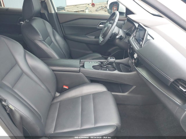 5N1AT3BA7MC785510 Nissan Rogue