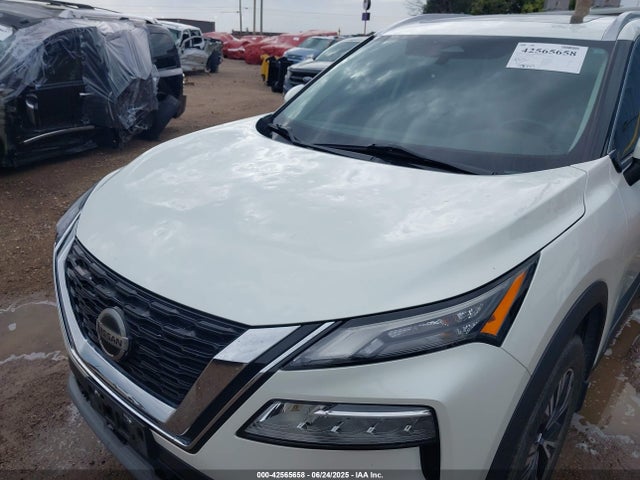 5N1AT3BA7MC785510 Nissan Rogue