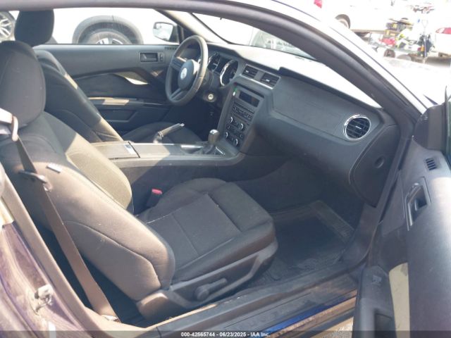 2011 FORD MUSTANG 1ZVBP8AM9B5138207 Photo 4