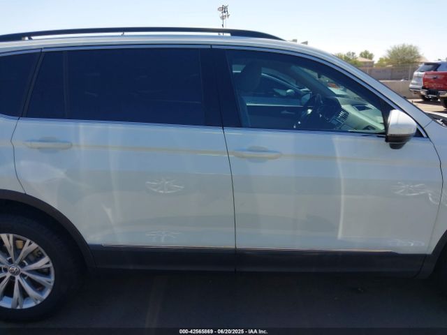 3VV3B7AX4JM156909 Volkswagen 2018