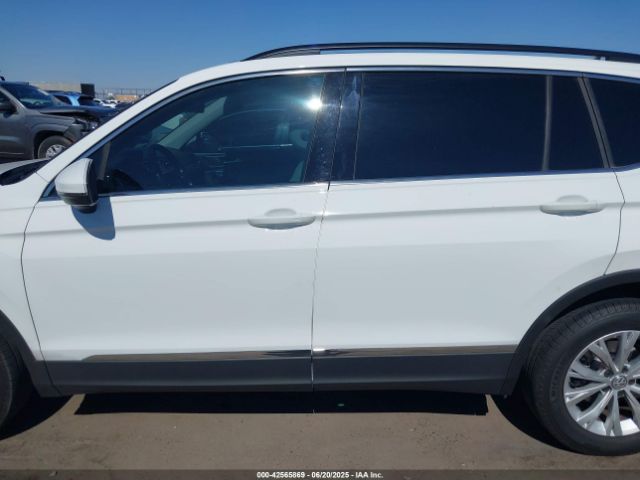 3VV3B7AX4JM156909 Volkswagen 2018