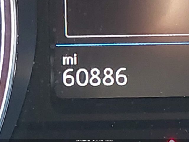 3VV3B7AX4JM156909 Volkswagen 2018