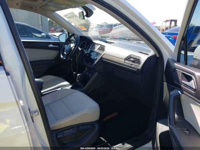 3VV3B7AX4JM156909 Volkswagen 2018