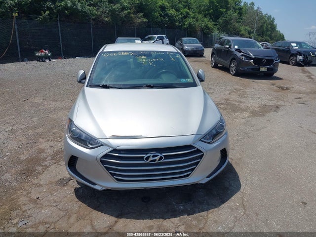 KMHD74LFXHU325792 Hyundai Elantra