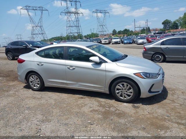 KMHD74LFXHU325792 Hyundai Elantra
