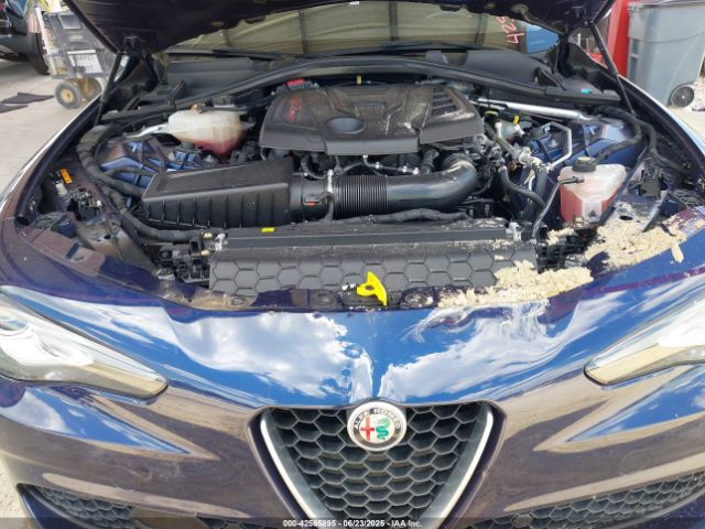 2018 ALFA ROMEO GIULIA ZARFAEEN4J7568436 Photo 9