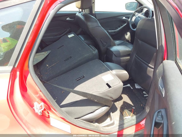 Ford Focus 2014 1FADP3K22EL151267 Image 8