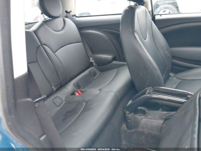 2011 MINI COOPER WMWSU3C50BT252819 Photo 7