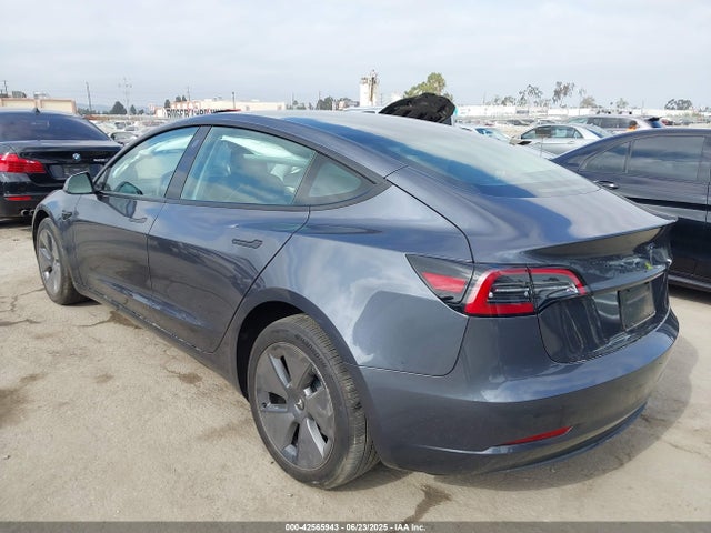 Tesla 2023 2023 5YJ3E1EA3PF711502 Image 3