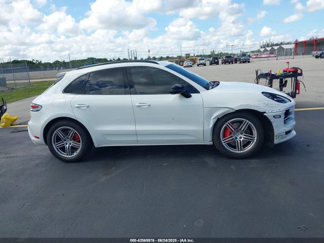 Porsche Macan 2021 WP1AB2A55MLB34767 Image 13