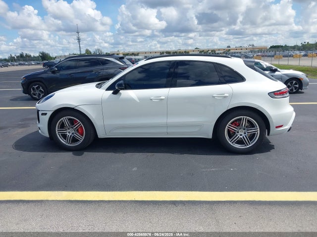 Porsche Macan 2021 WP1AB2A55MLB34767 Image 14